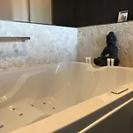 ヴァン デル ヴァルク 4*