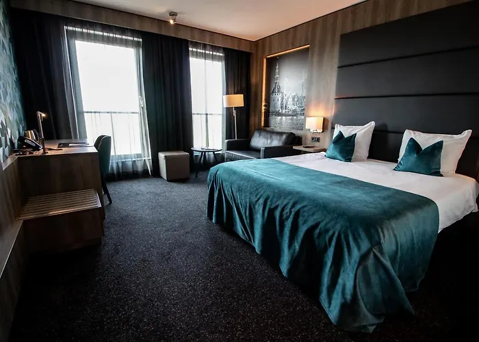 Отель Der Valk Хорн