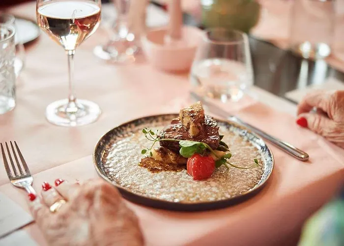 Der Valk Отель Хорн