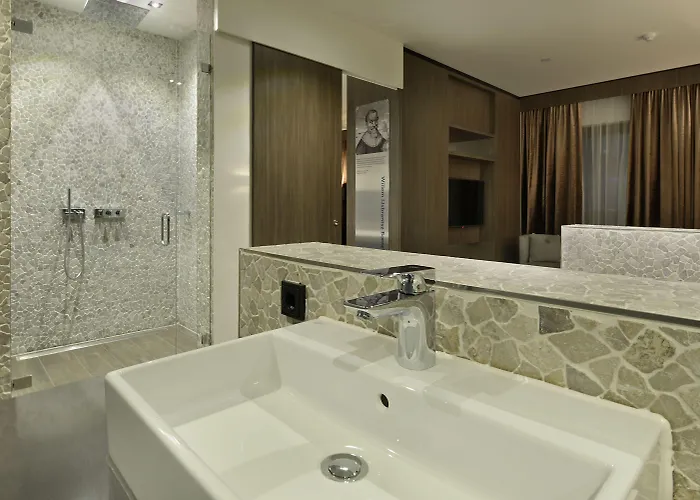 Der Valk Отель Хорн